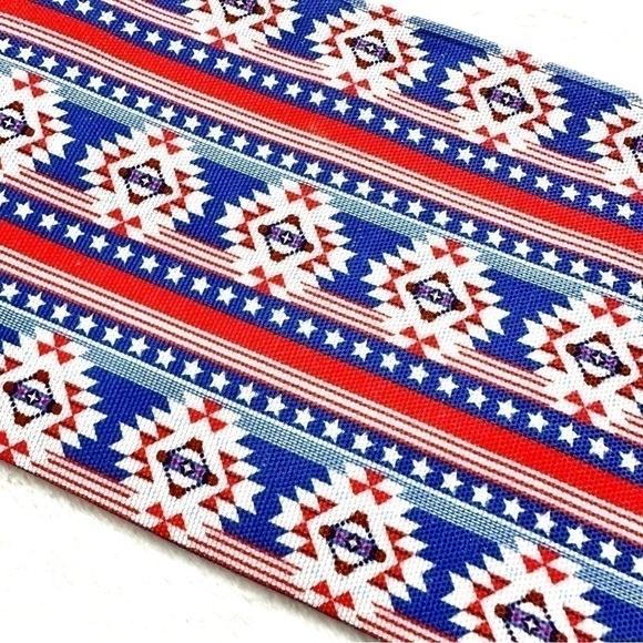 NWT Styline Aztec Print Americana Wristlet Bag Purse Zipper - Picture 3 of 6